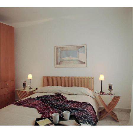 ClassBedroom Gaudí Apartments Barcelona Buitenkant foto